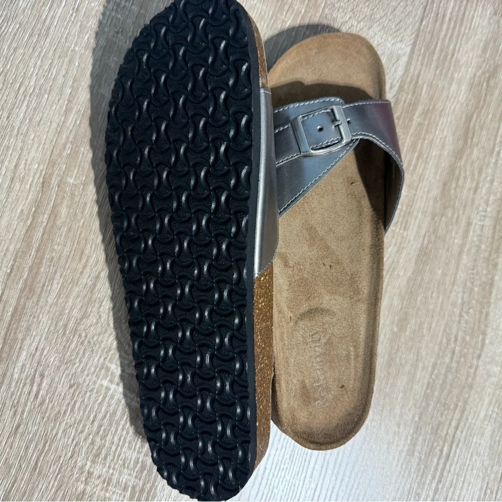 Relativity Metallic Gray Single-Band Slide Sandals